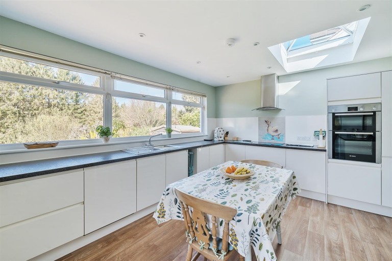 Images for Yawl Crescent, Uplyme, Lyme Regis