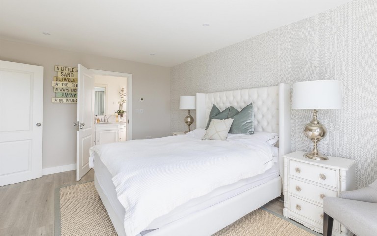 Images for Gurnard, Isle of Wight