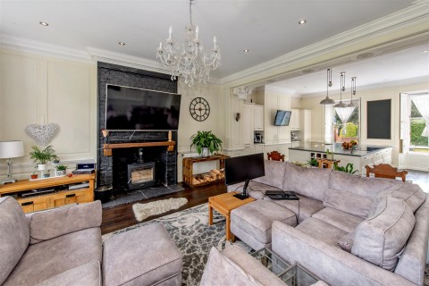 Click the photo for more details of Bishops Hull Road, Bishops Hull, Taunton
