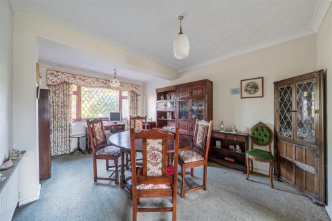 Click the photo for more details of Churchill Close, Ashby-De-La-Zouch, LE65