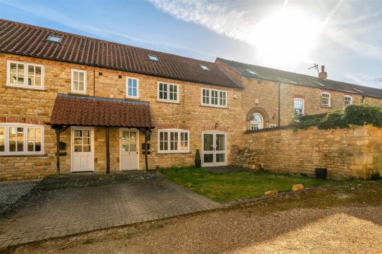 Click the photo for more details of Hall Drive, Canwick, Lincoln