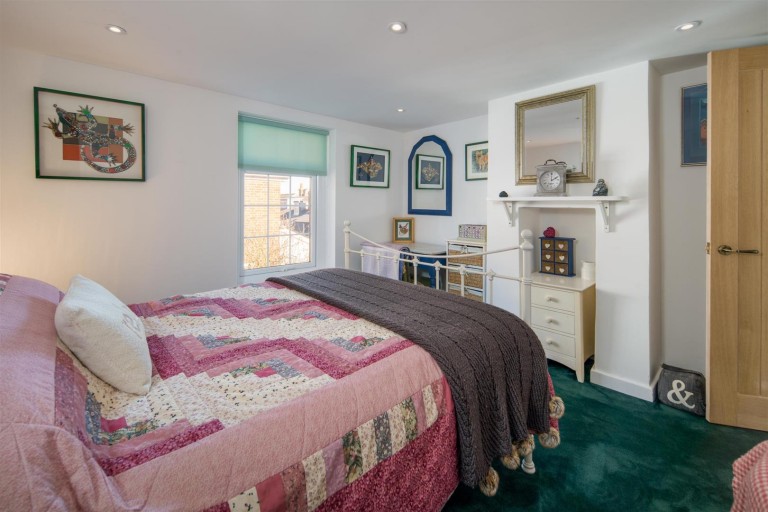 Images for Cowes, Isle of Wight