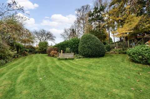 Click the photo for more details of Lutterworth Road, Pailton, Rugby, CV22