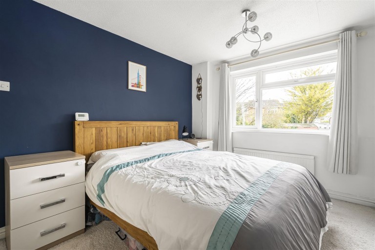 Images for Ascot Road, Royston
