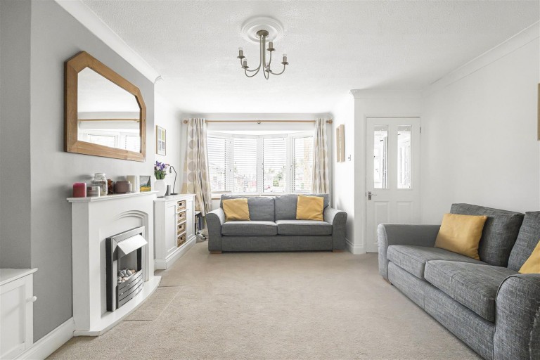Images for Ascot Road, Royston