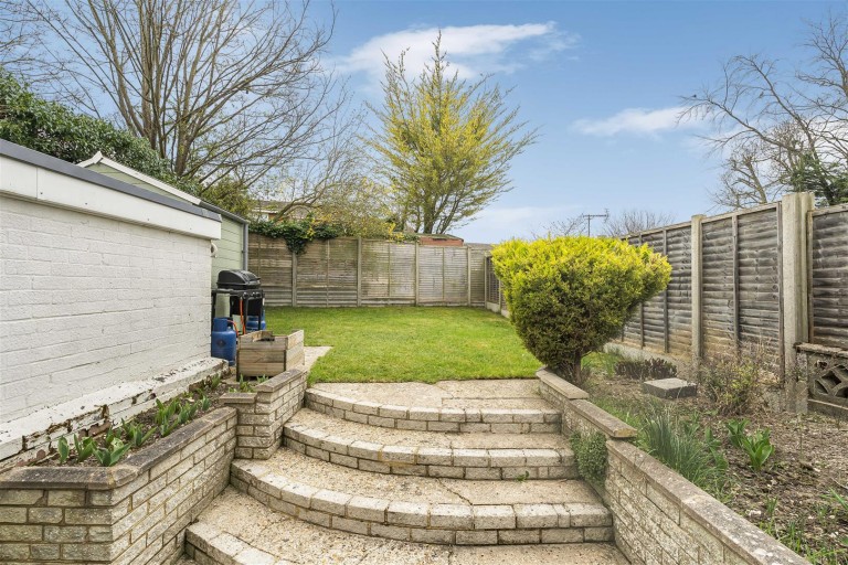 Images for Ascot Road, Royston