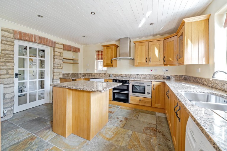 Images for Park Road, Sherington, MK16