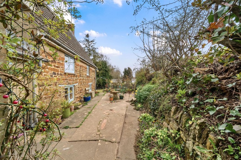 Images for Townsend, Maidford, NN12