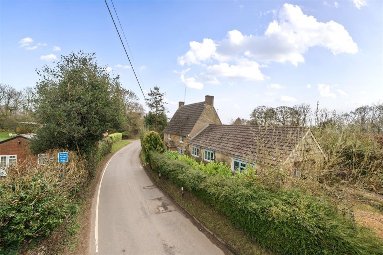 Images for Townsend, Maidford, NN12