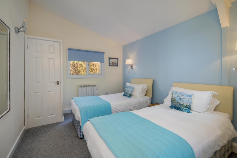 Images for Gurnard, Isle of Wight