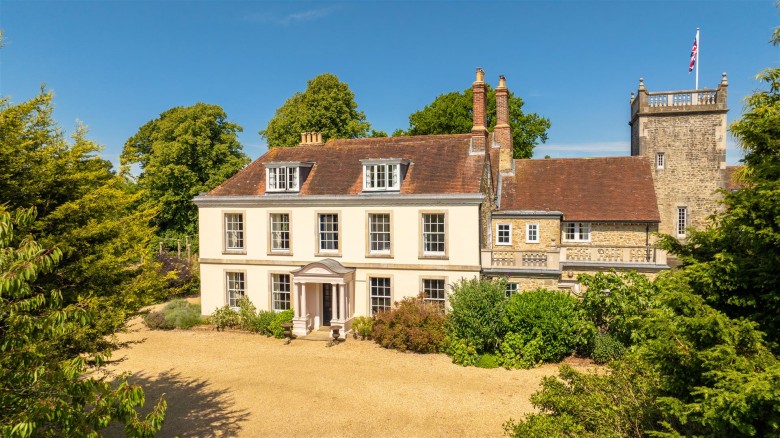 Click the photo for more details of Whippingham, Isle of Wight