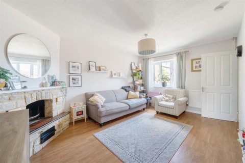 Click the photo for more details of Barrowfield Close, Burton Bradstock, Bridport