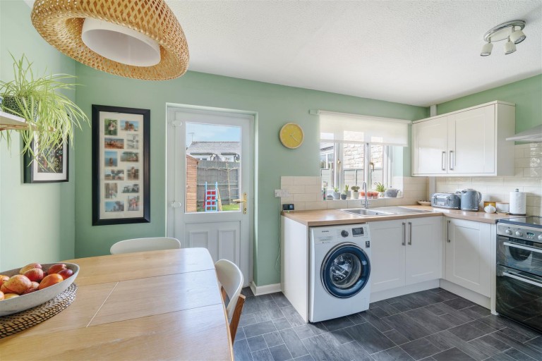 Images for Barrowfield Close, Burton Bradstock, Bridport