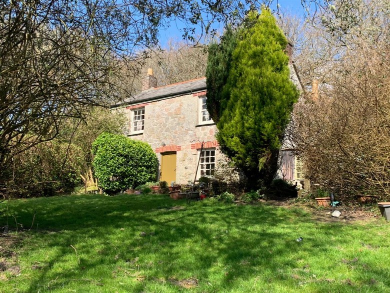Click the photo for more details of Carne Stents, Gover Valley, St Austell