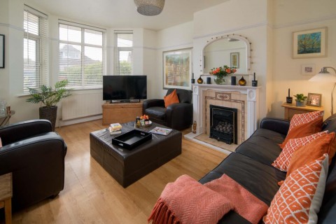 Click the photo for more details of Cowes, Isle of Wight