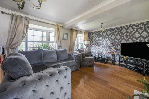 Click the photo for more details of Pallett Drive, Nuneaton, CV11