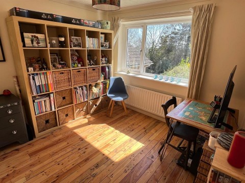 Click the photo for more details of Elizabeth Avenue, Bridport