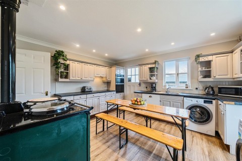 Click the photo for more details of Fore Street, Boscastle