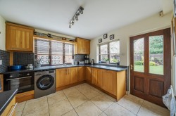 Images for Crick Road, Rugby, CV21