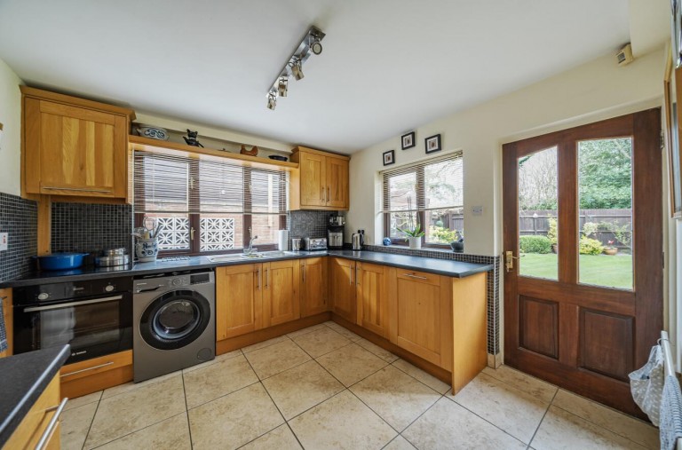 Images for Crick Road, Rugby, CV21