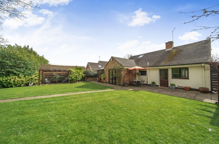 Images for Crick Road, Rugby, CV21
