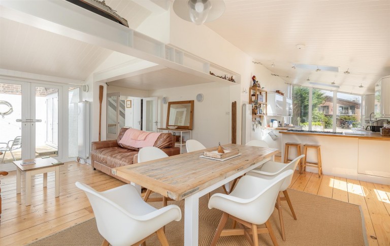 Images for Beach House Lane, Bembridge