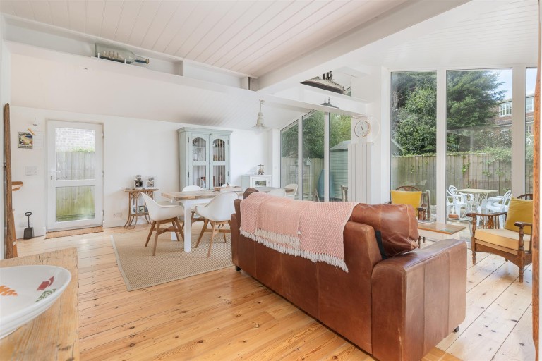 Images for Beach House Lane, Bembridge