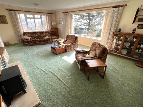 Click the photo for more details of Old Lyme Road, Charmouth, Bridport