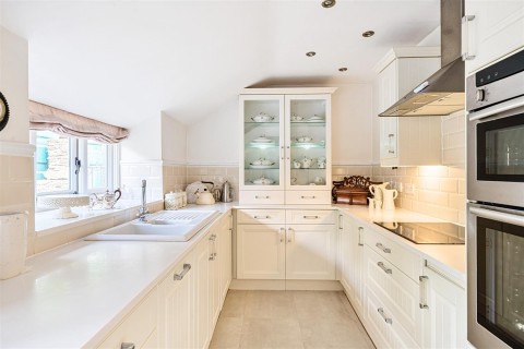 Click the photo for more details of East Chinnock, Yeovil