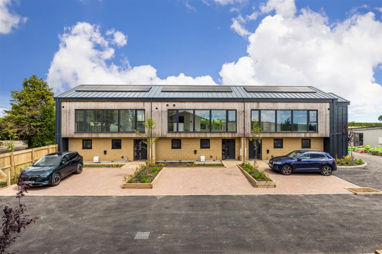 Images for Apple Orchard, Staverton, Totnes