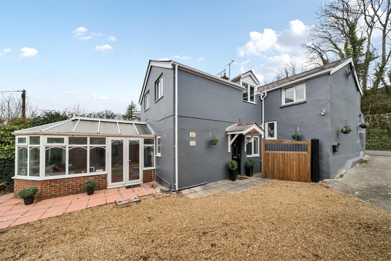 Click the photo for more details of High Street, Piddlehinton, Dorchester