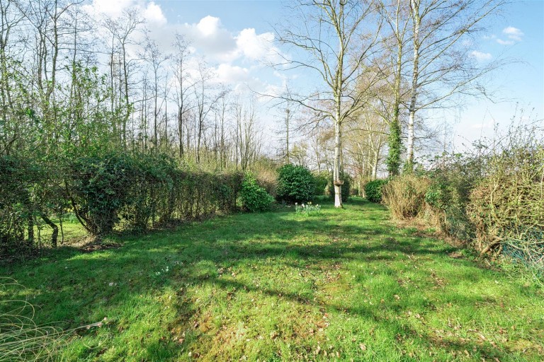 Images for Donisthorpe Lane, Moira, DE12
