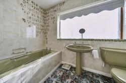Images for The Fairway, Daventry, NN11