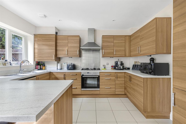 Images for Austin Corner, Royston