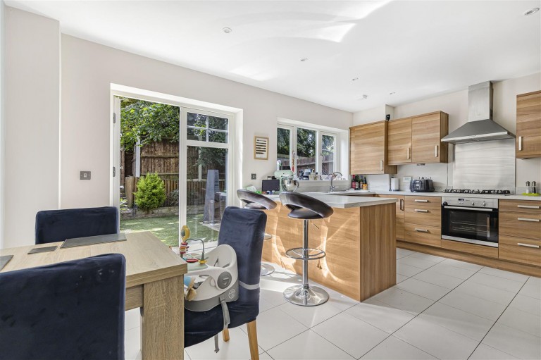 Images for Austin Corner, Royston