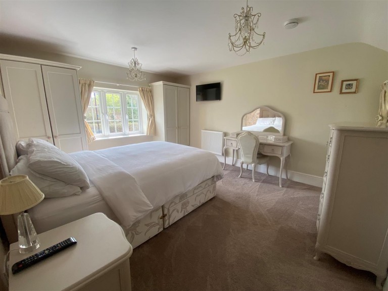 Images for Staple Fitzpaine, Taunton