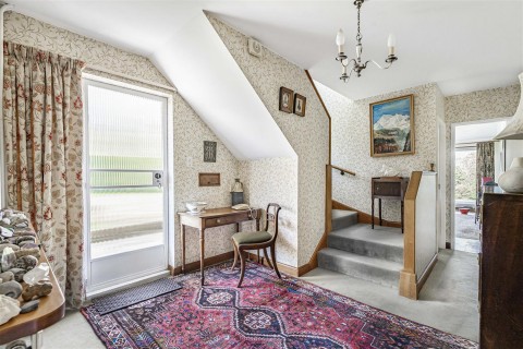 Click the photo for more details of Gills Hill, Bourn