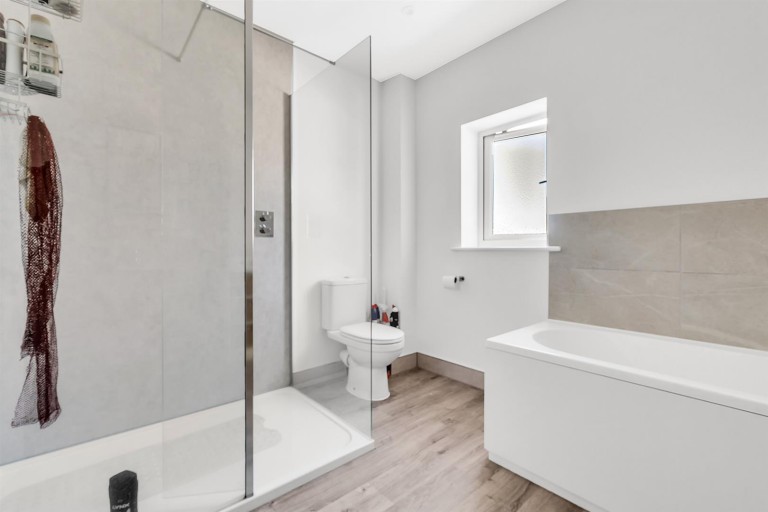 Images for Crewkerne Road, Axminster