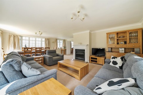 Click the photo for more details of Penn Hill, Bedchester, Shaftesbury