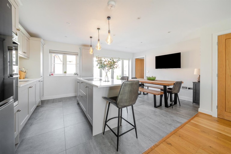 Images for Paddock View, Old Stratford, MK19