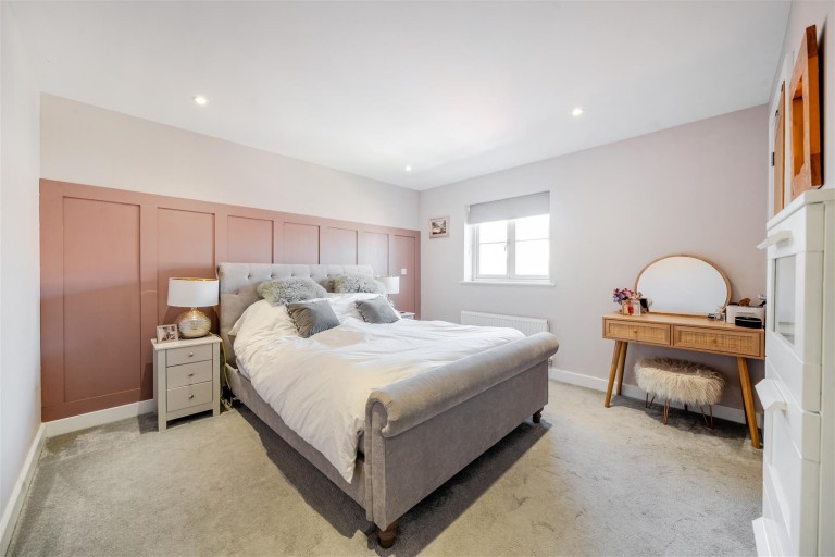 Images for Paddock View, Old Stratford, MK19