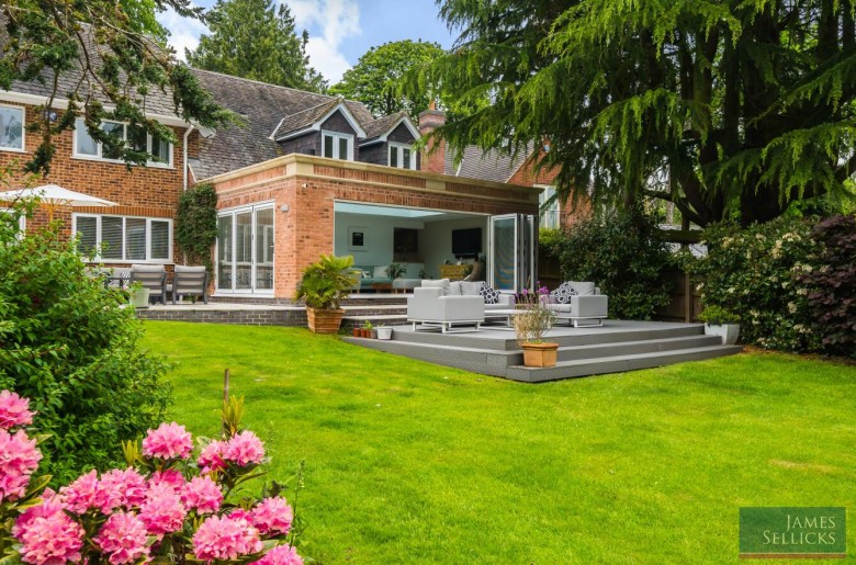 Click the photo for more details of The Woodlands, Market Harborough