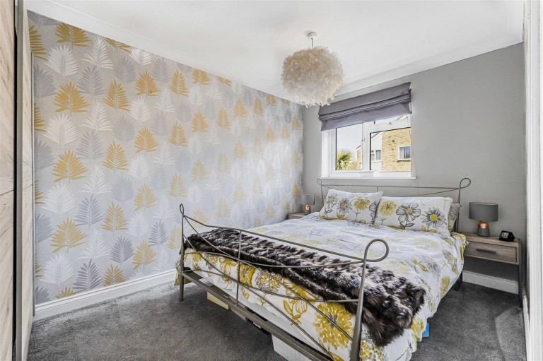 Images for Barton Grove, Kedington, Haverhill