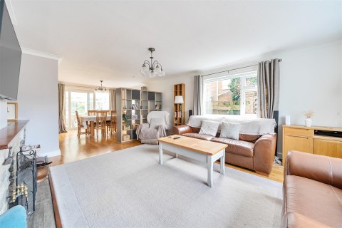 Click the photo for more details of Hillside Avenue, Silverstone, NN12