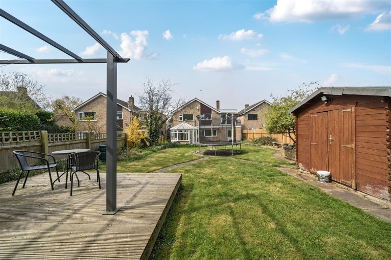 Images for Hillside Avenue, Silverstone, NN12