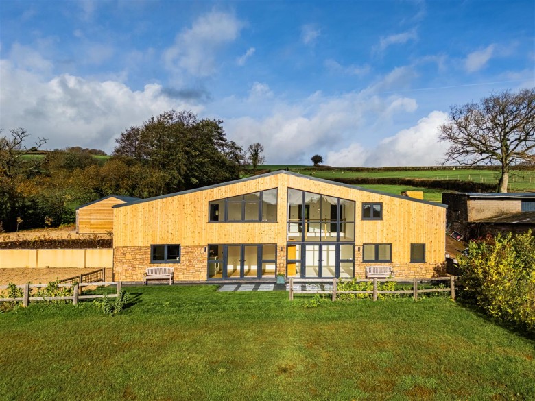 Click the photo for more details of Ashbrittle, Wellington