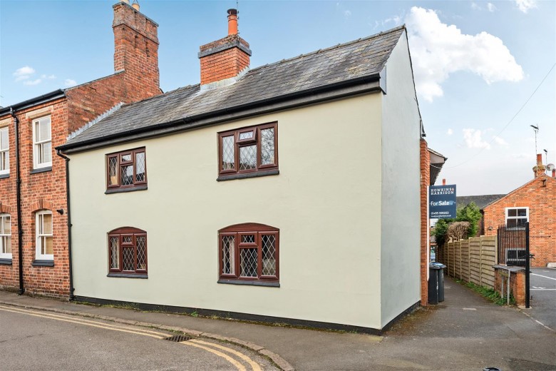 Click the photo for more details of The Cutchel, Lutterworth. LE17