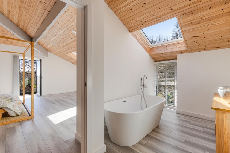 Images for Bowden, Dartmouth