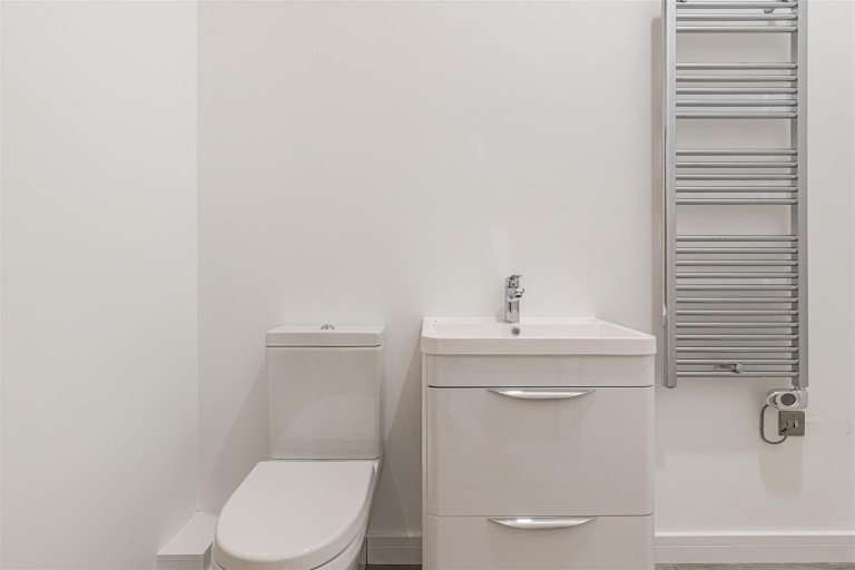 Images for Bowden, Dartmouth