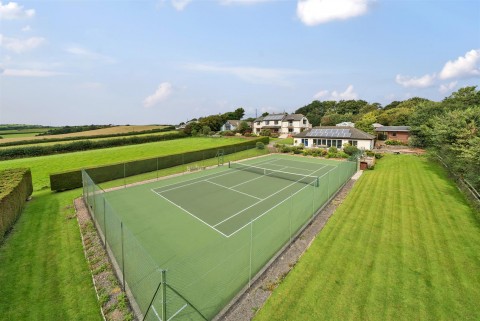 Click the photo for more details of Eastacombe, Tawstock, Barnstaple